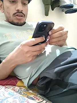 Snapshot of letsfunss008 chatting on January 29, 2025, 7:32 pm letsfunss008 online show from January 29, 2025, 7:32 pm