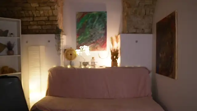 Clara Nia online show from February 19, 2025, 10:42 pm