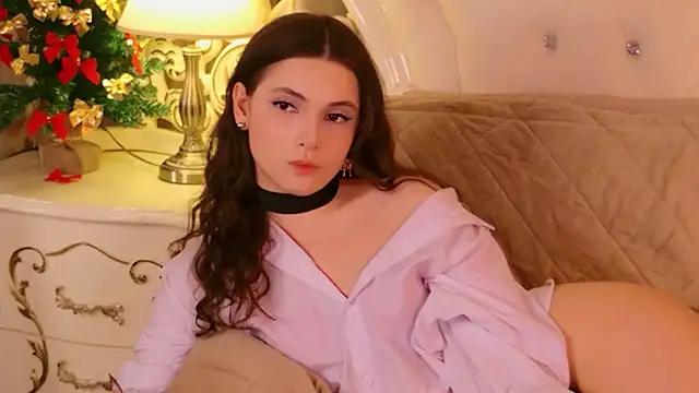 GIGI DAV online show from December 20, 2025, 9:17 pm