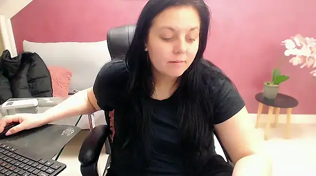 Wetandnaughtyxx online show from February 10, 2025, 9:58 am