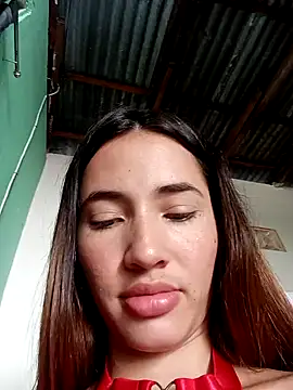 Snapshot of -Nicol chatting on March 18, 2025, 1:44 pm -Nicol online show from March 18, 2025, 1:44 pm