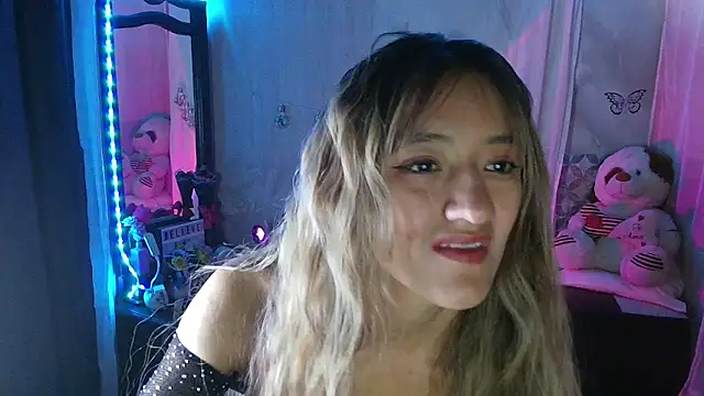 Snapshot of Lya1_ch chatting on October 17, 2025, 9:27 pm Lya1 ch online show from October 17, 2025, 9:27 pm