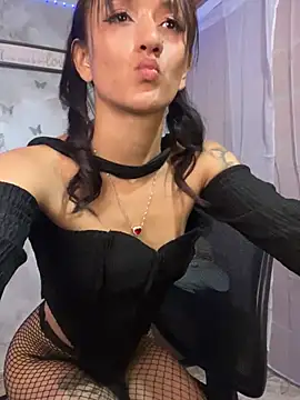 Snapshot of Lya1_ch chatting on February 12, 2025, 3:40 am Lya1 ch online show from February 12, 2025, 3:40 am