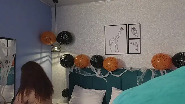 Snapshot of ninna_curly chatting on October 24, 2025, 4:44 am ninna curly online show from October 24, 2025, 4:44 am