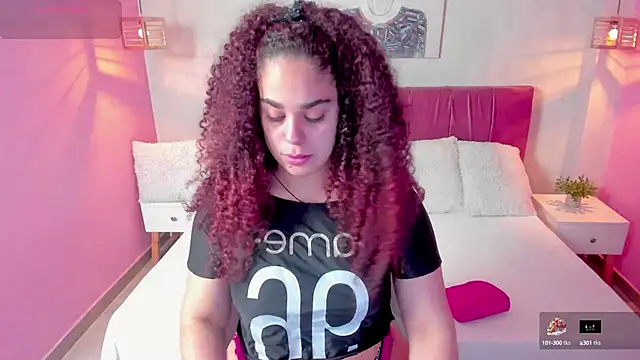 ninna curly online show from March 18, 2025, 4:07 am