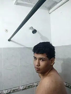 Snapshot of Santiago-Thompson chatting on February 19, 2025, 3:17 am Santiago-Thompson online show from February 19, 2025, 3:17 am