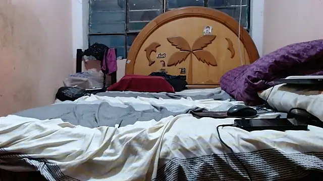 nakedlima online show from December 16, 2025, 1:43 am