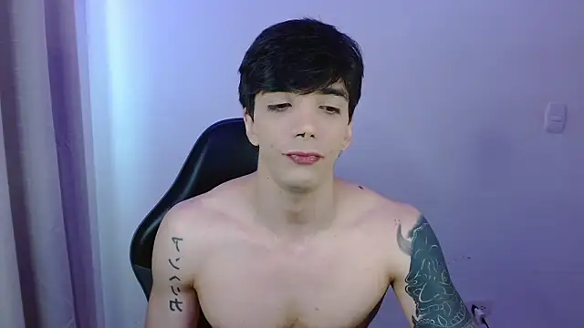 H3ll B0I online show from April 21, 2026, 11:39 am