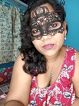 Snapshot of straightthing chatting on October 10, 2025, 8:20 pm straightthing online show from October 10, 2025, 8:20 pm