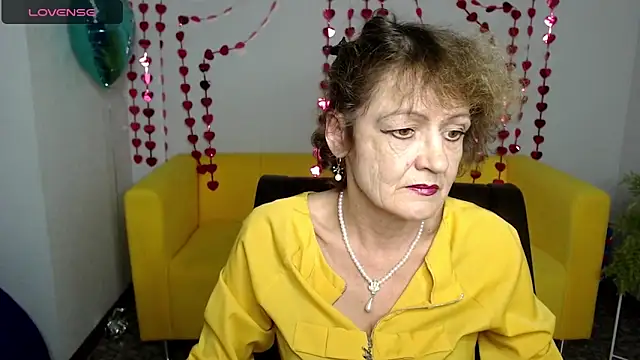 SexyGrandma  online show from February 13, 2025, 3:56 pm