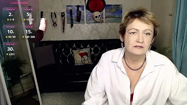 Snapshot of SexyGrandma_ chatting on November 1, 2025, 4:56 pm SexyGrandma online show from November 1, 2025, 4:56 pm