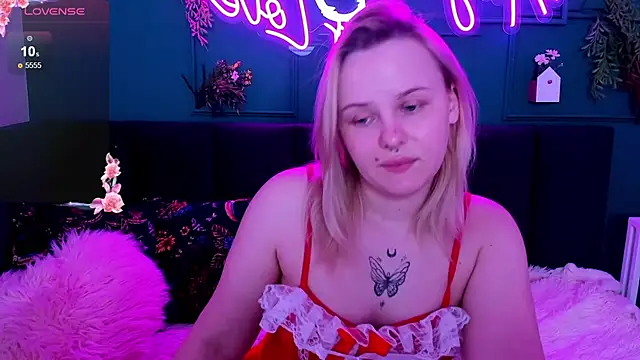 PamelaLloyd online show from March 12, 2025, 1:25 am