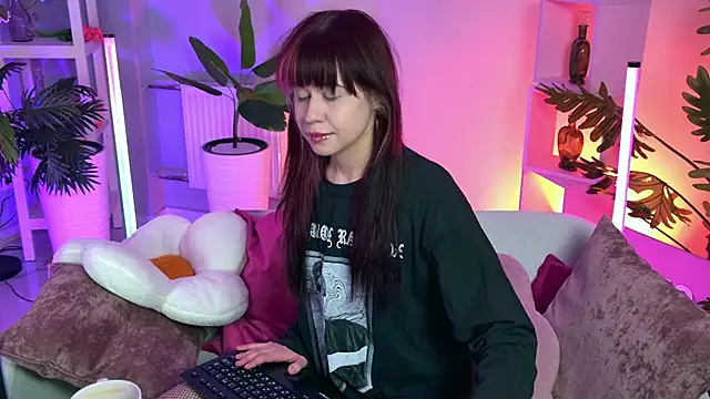 Snapshot of MisaPage chatting on October 6, 2025, 12:12 am MisaPage online show from October 6, 2025, 12:12 am