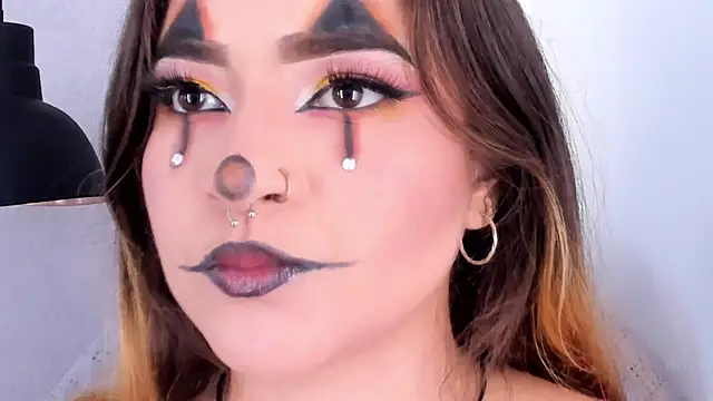 Snapshot of Shanntal_ chatting on October 3, 2025, 7:59 pm Shanntal  online show from October 3, 2025, 7:59 pm