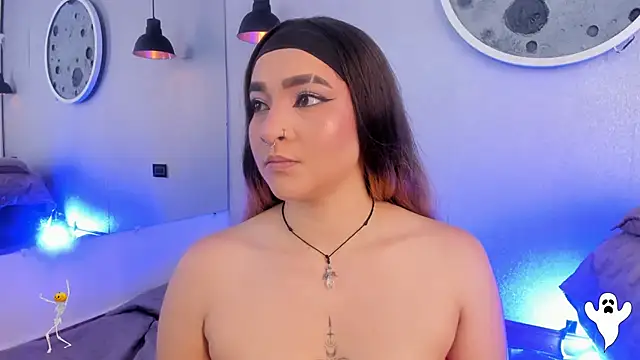 Snapshot of Shanntal_ chatting on October 23, 2025, 7:23 pm Shanntal  online show from October 23, 2025, 7:23 pm