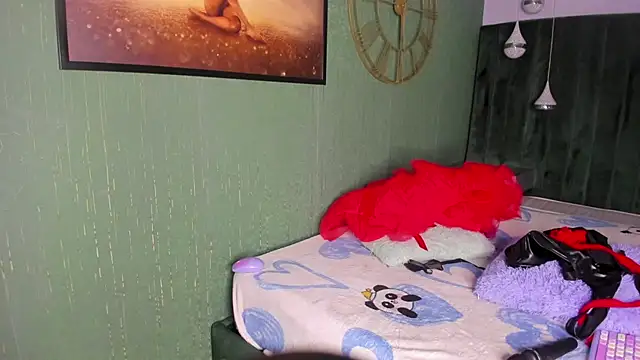 zoe taylorr1 online show from October 23, 2025, 4:11 am