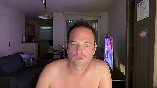 Snapshot of Funnyjul31 chatting on September 17, 2025, 5:59 pm Funnyjul31 online show from September 17, 2025, 5:59 pm