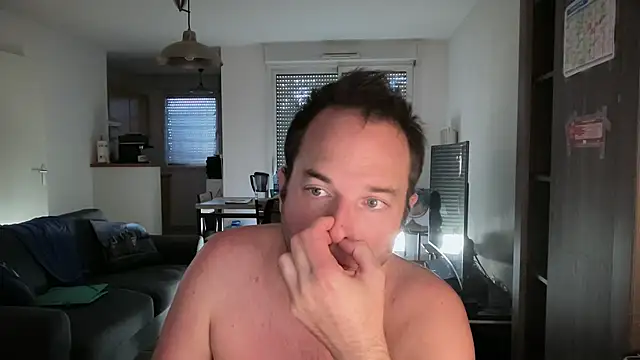 Snapshot of Funnyjul31 chatting on October 7, 2025, 1:01 pm Funnyjul31 online show from October 7, 2025, 1:01 pm