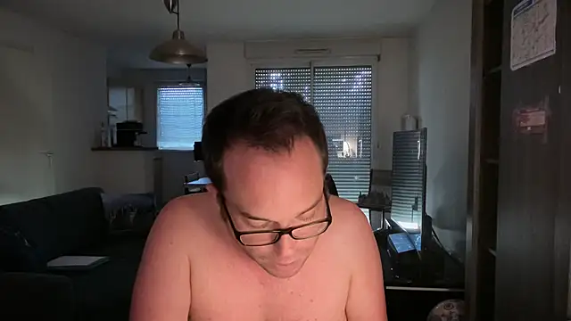 Snapshot of Funnyjul31 chatting on October 10, 2025, 1:56 pm Funnyjul31 online show from October 10, 2025, 1:56 pm