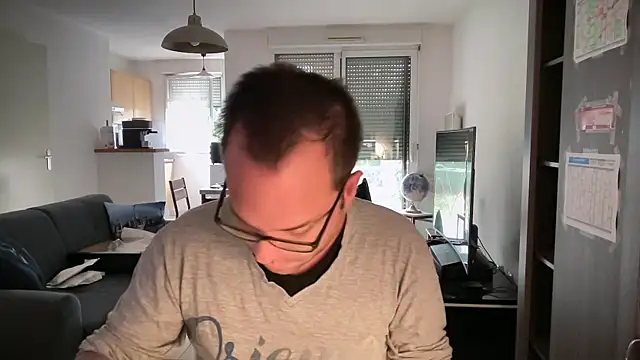 Snapshot of Funnyjul31 chatting on November 1, 2025, 12:54 pm Funnyjul31 online show from November 1, 2025, 12:54 pm