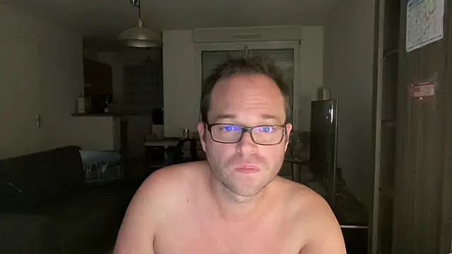 Snapshot of Funnyjul31 chatting on October 2, 2025, 6:22 pm Funnyjul31 online show from October 2, 2025, 6:22 pm