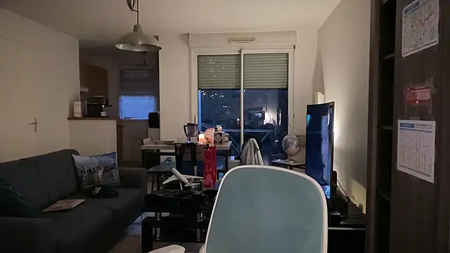 Snapshot of Funnyjul31 chatting on October 18, 2025, 5:26 pm Funnyjul31 online show from October 18, 2025, 5:26 pm