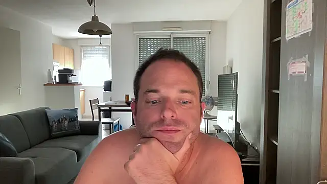 Snapshot of Funnyjul31 chatting on September 23, 2025, 3:30 pm Funnyjul31 online show from September 23, 2025, 3:30 pm