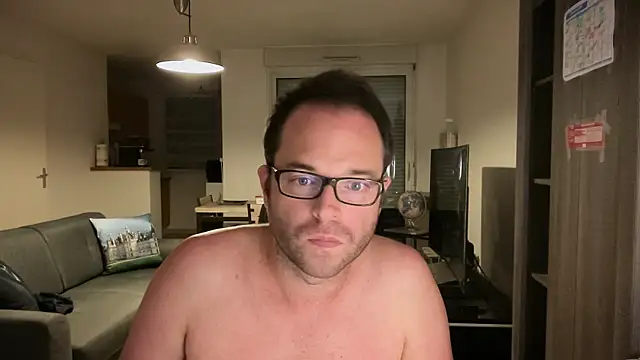 Snapshot of Funnyjul31 chatting on October 3, 2025, 5:58 pm Funnyjul31 online show from October 3, 2025, 5:58 pm