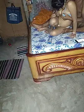 birds0641 online show from November 21, 2025, 6:40 pm