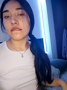 Aiden Ashley online show from February 14, 2025, 4:58 am