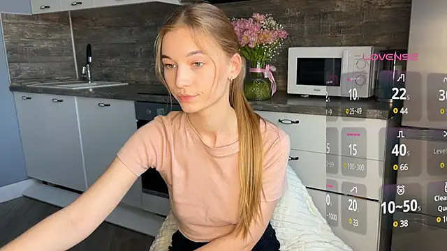 maria plaudice online show from March 13, 2025, 2:44 pm