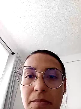 Snapshot of bri_ali chatting on February 24, 2025, 7:41 pm bri ali online show from February 24, 2025, 7:41 pm