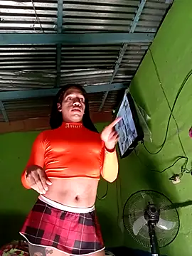 mia sepulveda online show from November 8, 2025, 1:47 pm