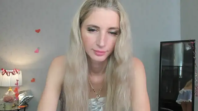 skinnyladyy online show from February 12, 2025, 8:16 am