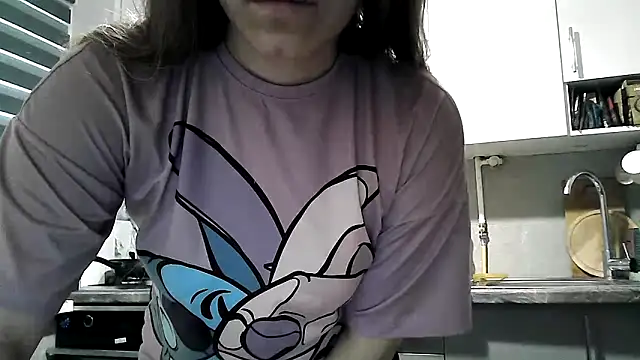 Snapshot of Misssweet_s chatting on October 13, 2025, 4:25 am Misssweet s online show from October 13, 2025, 4:25 am