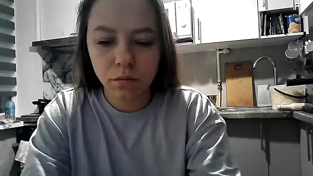 Misssweet s online show from November 18, 2025, 4:27 am