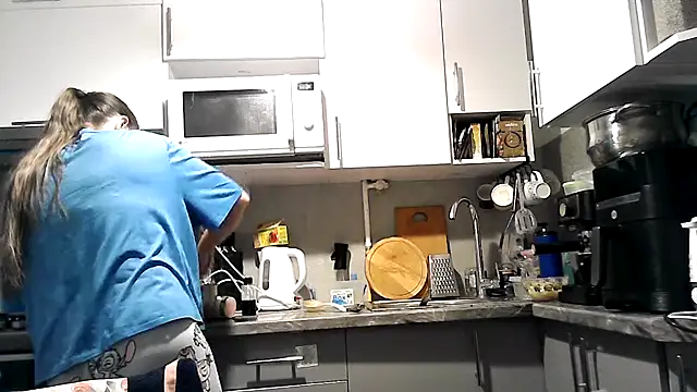 Snapshot of Misssweet_s chatting on October 1, 2025, 7:46 am Misssweet s online show from October 1, 2025, 7:46 am