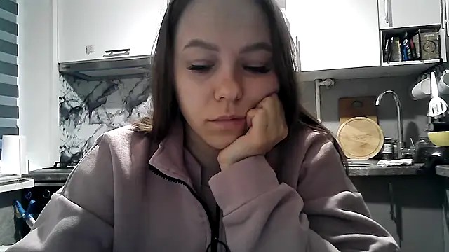 Snapshot of Misssweet_s chatting on October 9, 2025, 5:41 am Misssweet s online show from October 9, 2025, 5:41 am