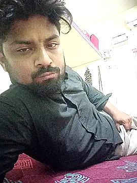 Anuj143143 online show from February 26, 2025, 5:13 am