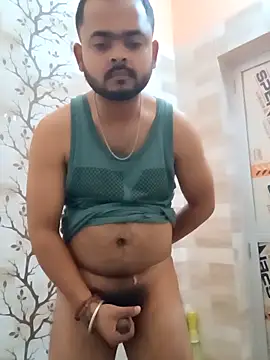 guavam65 online show from April 16, 2026, 5:25 pm