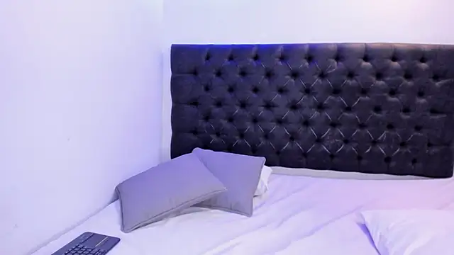 Angeli rivera18 online show from October 8, 2025, 12:39 pm