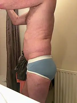 vincent1522 online show from February 21, 2026, 9:55 am