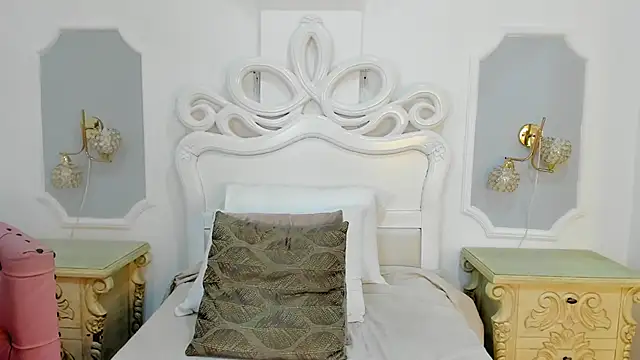 Snapshot of victoria_coopers chatting on February 9, 2025, 3:01 pm victoria coopers online show from February 9, 2025, 3:01 pm