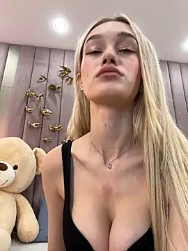 KristinaDane online show from February 16, 2025, 3:15 am