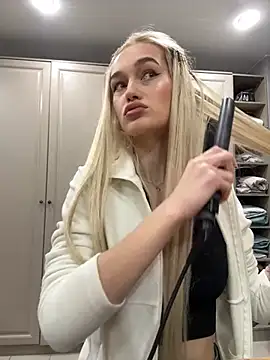 KristinaDane online show from February 15, 2025, 3:20 am