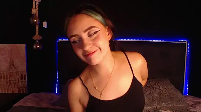 melodygirl   online show from February 18, 2025, 11:19 pm