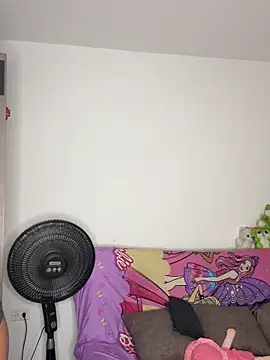 Snapshot of Tatiana250 chatting on October 15, 2025, 3:20 pm Tatiana250 online show from October 15, 2025, 3:20 pm