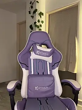 Snapshot of Tatiana250 chatting on September 9, 2025, 12:43 am Tatiana250 online show from September 9, 2025, 12:43 am