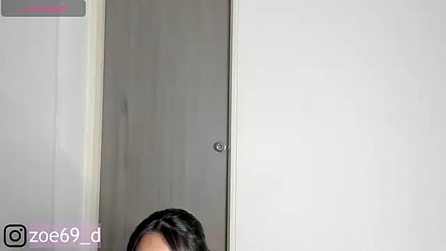 Snapshot of Tatiana250 chatting on February 17, 2025, 1:47 am Tatiana250 online show from February 17, 2025, 1:47 am