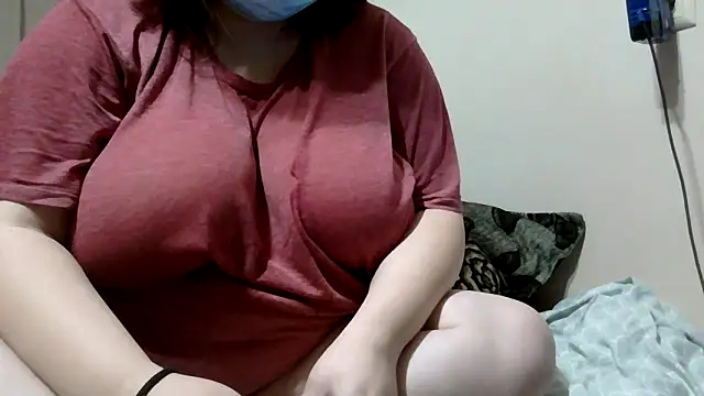 ChubbyCharm online show from February 4, 2025, 2:21 pm